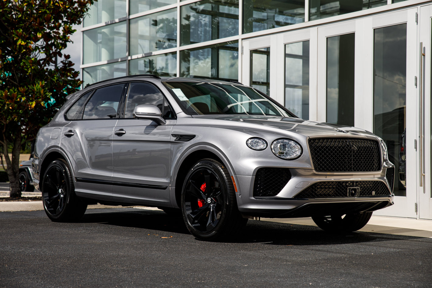 New 2026 Bentley Bentayga AWD/4WD image 21