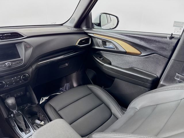 Used 2023 Chevrolet TrailBlazer ACTIV image 22