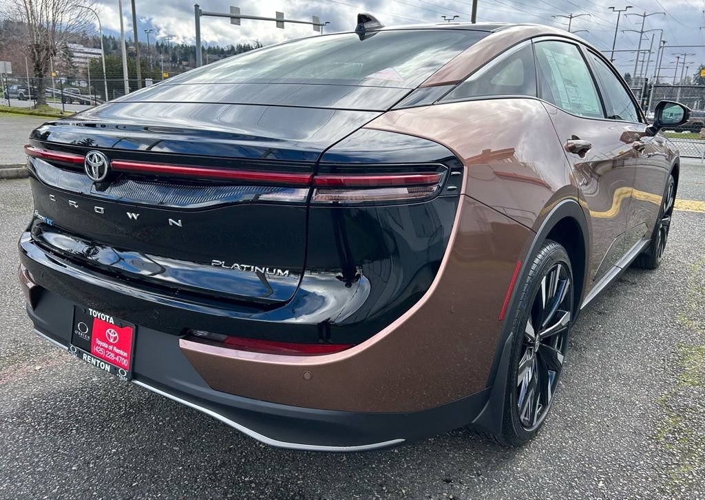 New 2026 Toyota Crown Platinum AWD/4WD image 5