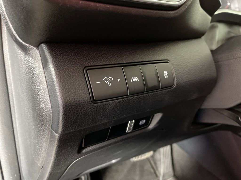 Used 2022 Hyundai Santa Fe SEL w/ Cargo Package image 25