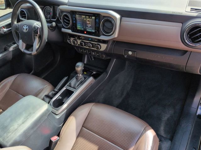 Used 2017 Toyota Tacoma Limited w/ Tow Package image 26