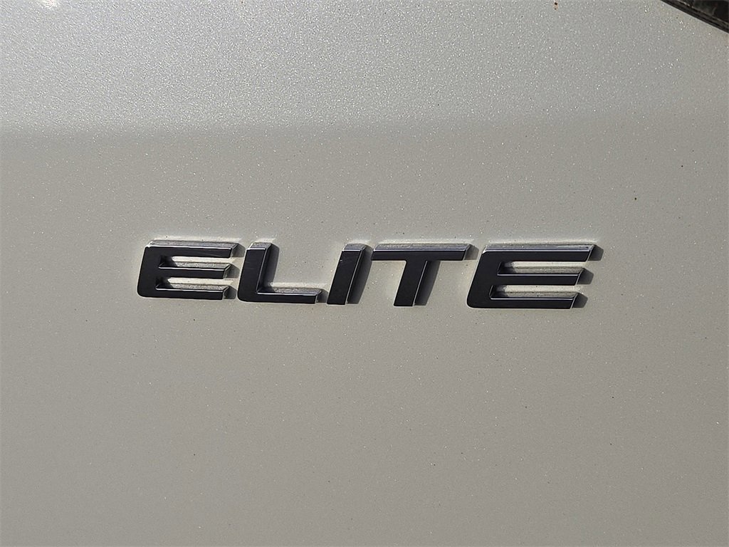 Used 2016 Honda Odyssey Touring Elite image 30