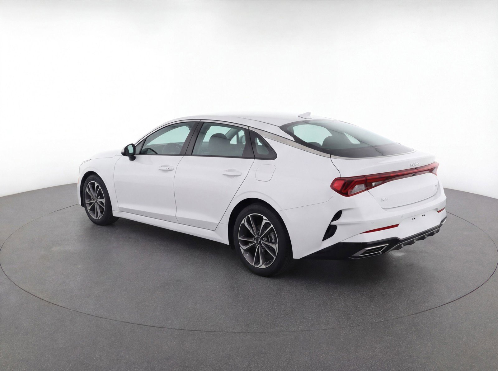 Used 2023 Kia Forte LXS image 6