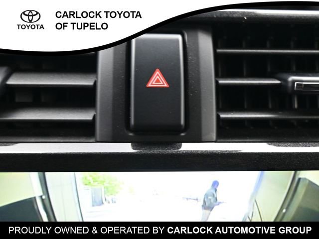 Used 2020 Toyota 4Runner TRD Off-Road AWD/4WD image 14