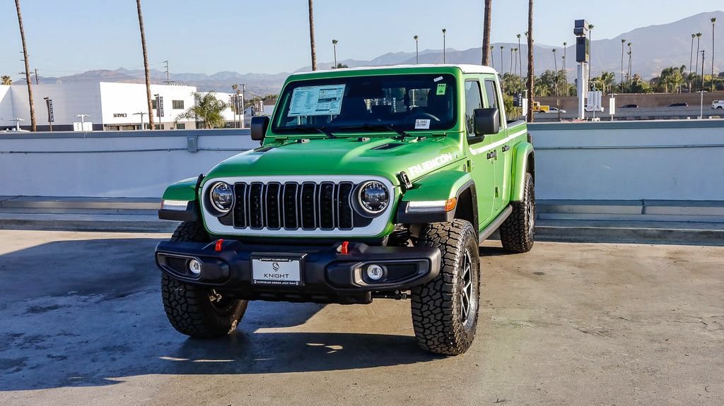 New 2026 Jeep Gladiator Rubicon w/ Whitecap Package AWD/4WD image 4