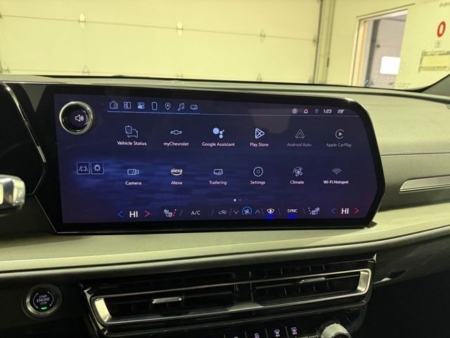 Certified 2025 Chevrolet Traverse LT image 18