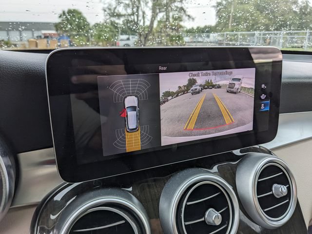 Used 2021 Mercedes-Benz GLC 300 image 28