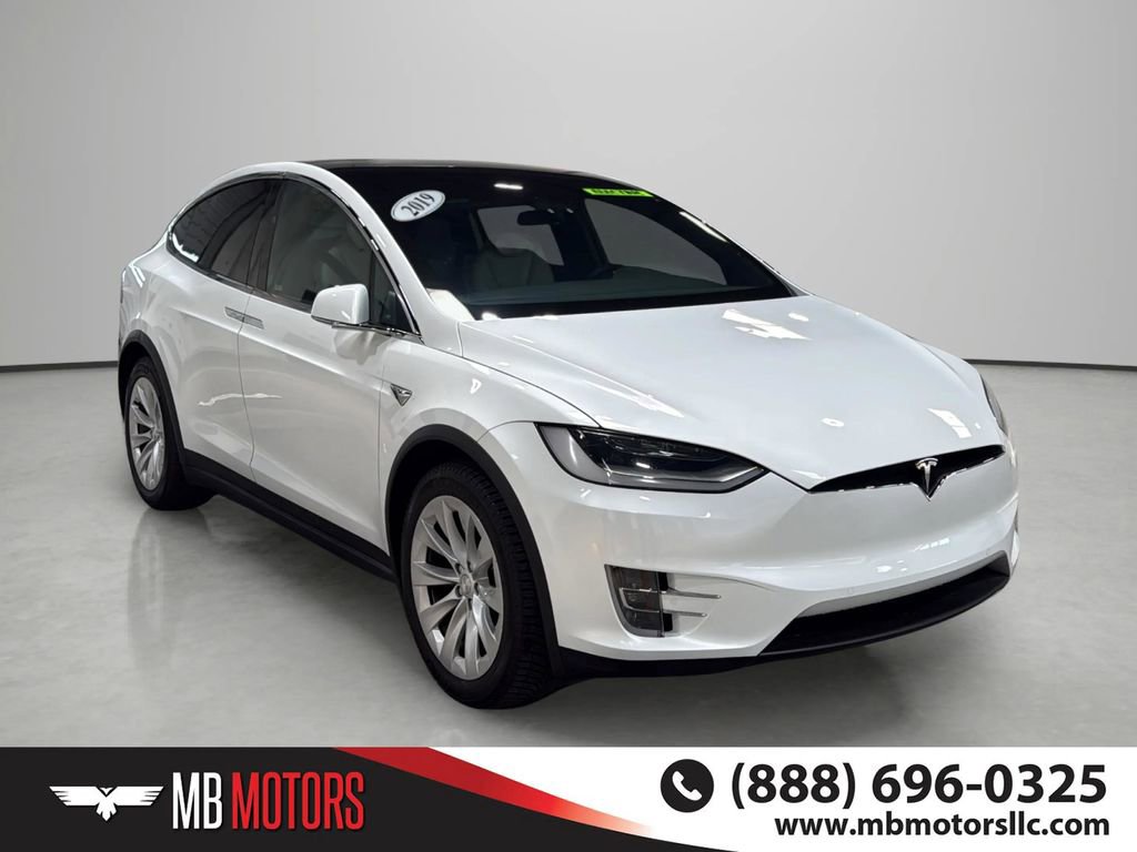 Used 2019 Tesla Model X 75D AWD/4WD image 5