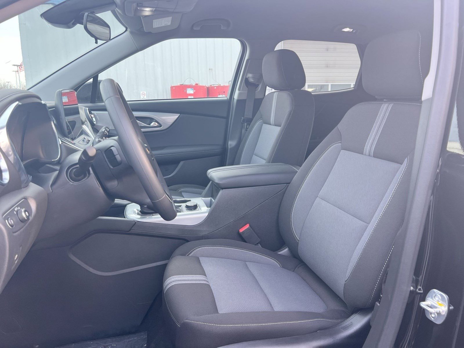 New 2025 Chevrolet Blazer LT w/ Midnight/Sport Edition image 12