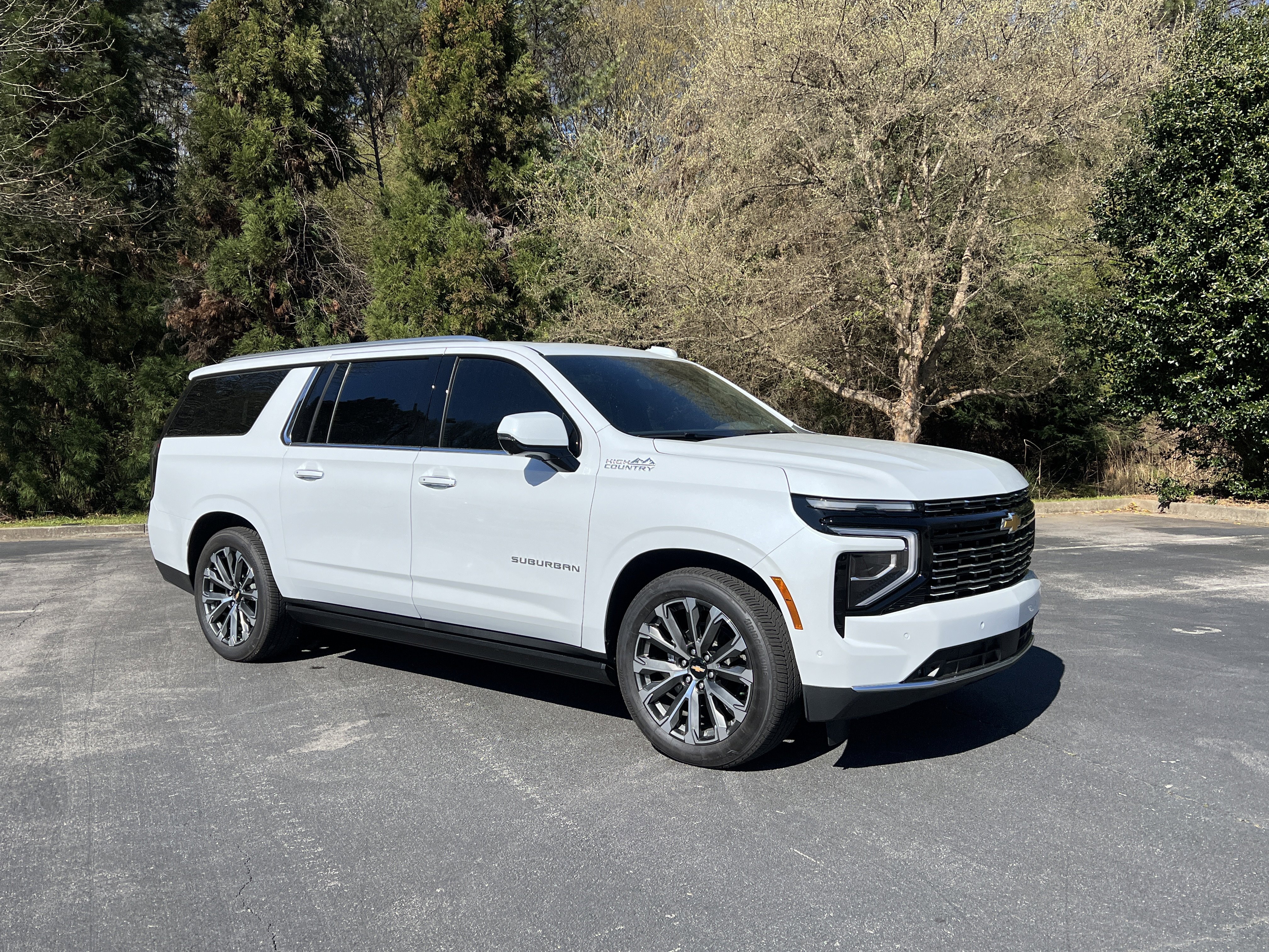 New 2026 Chevrolet Suburban High Country AWD/4WD image 2