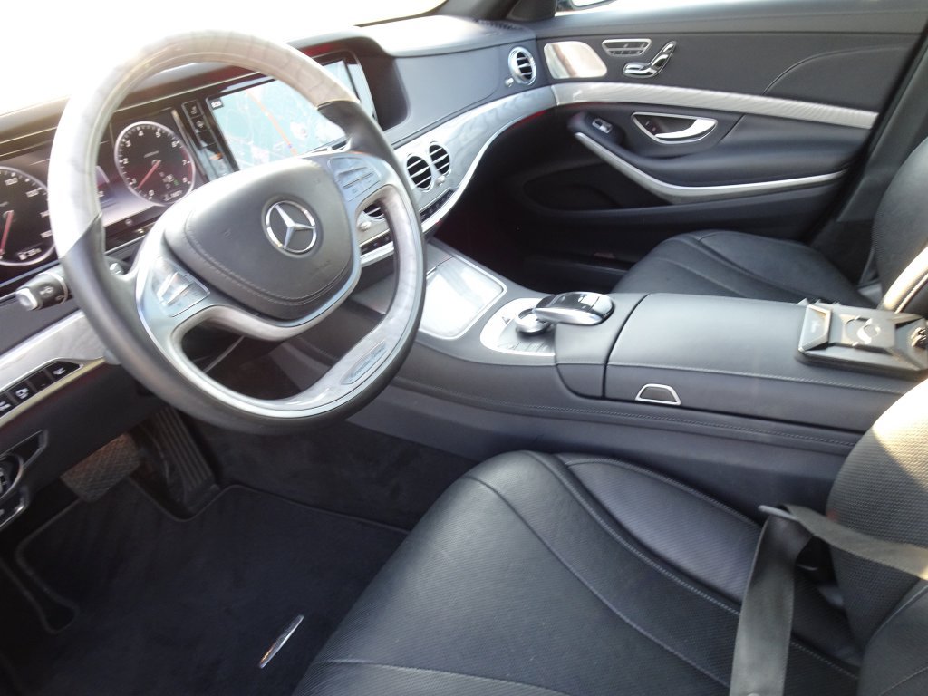 Used 2017 Mercedes-Benz S 550 4MATIC Sedan image 14