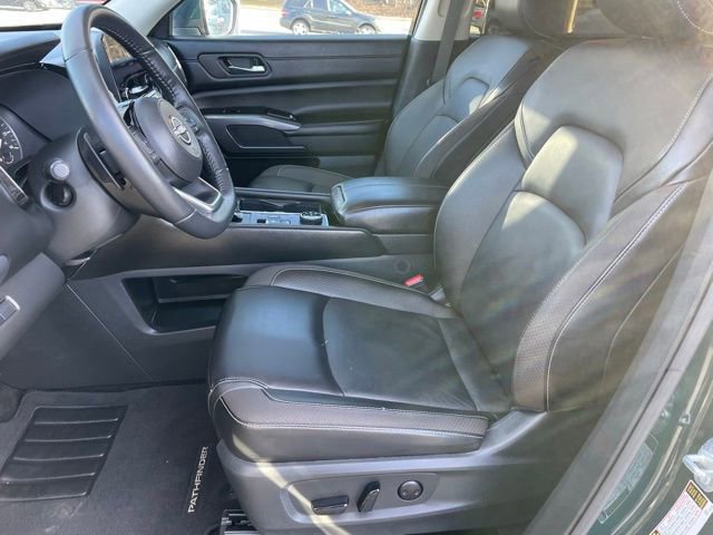 Used 2024 Nissan Pathfinder SL image 6