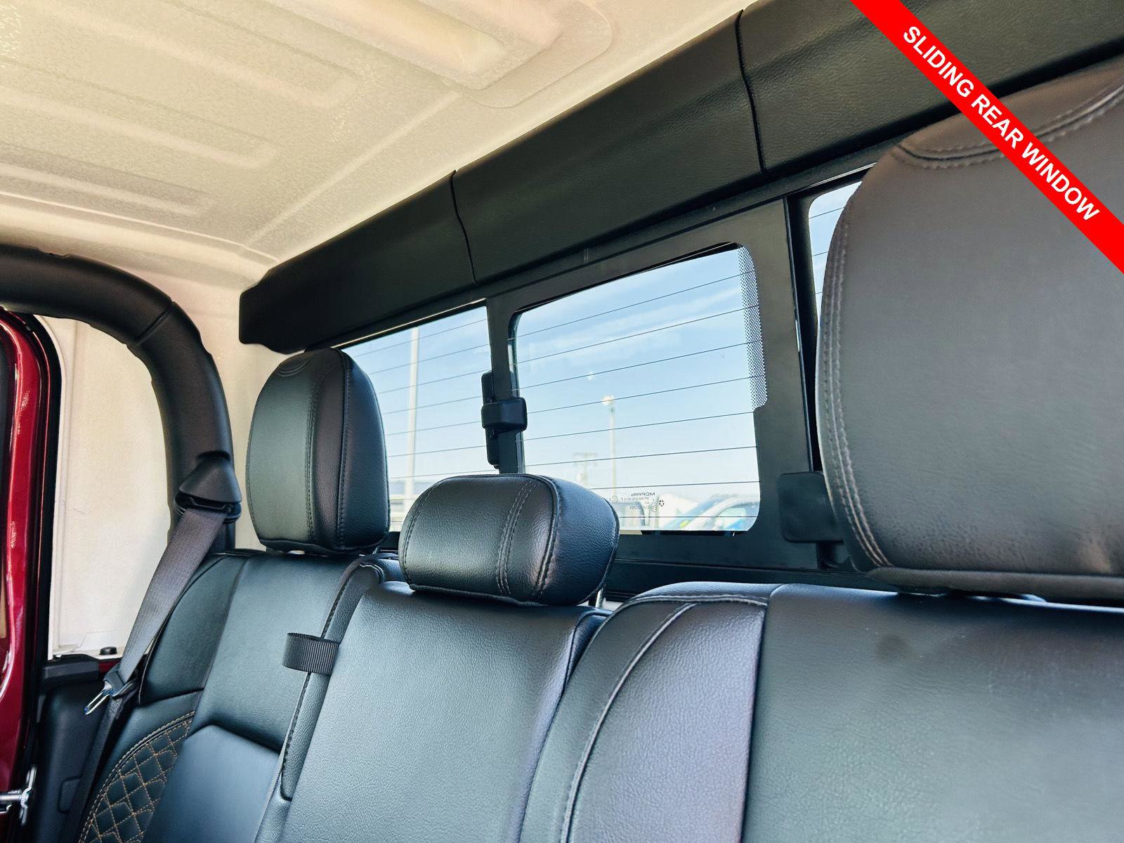 Used 2021 Jeep Gladiator Overland image 9