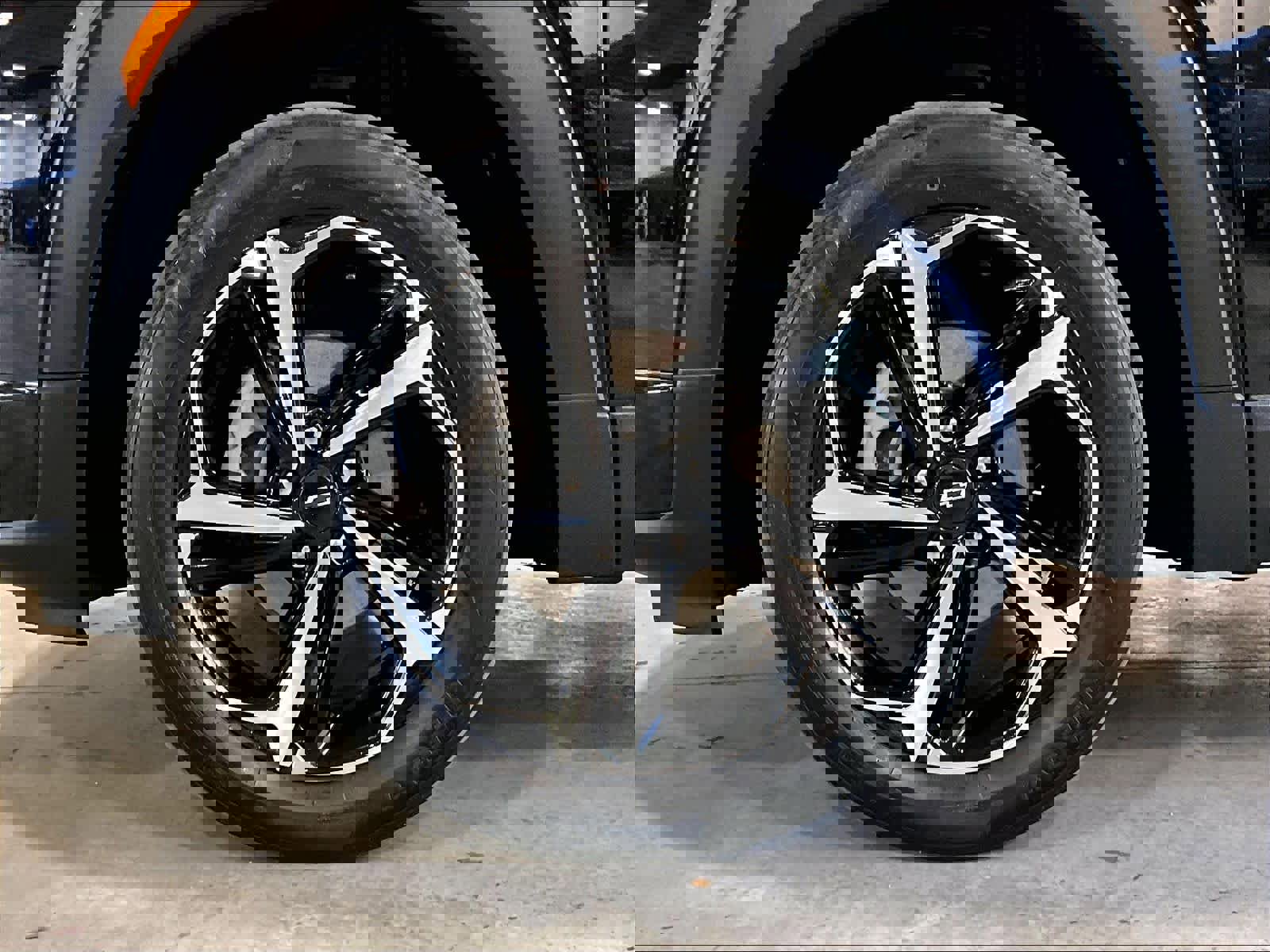 Used 2023 Chevrolet TrailBlazer RS w/ Sun and Liftgate Package image 7