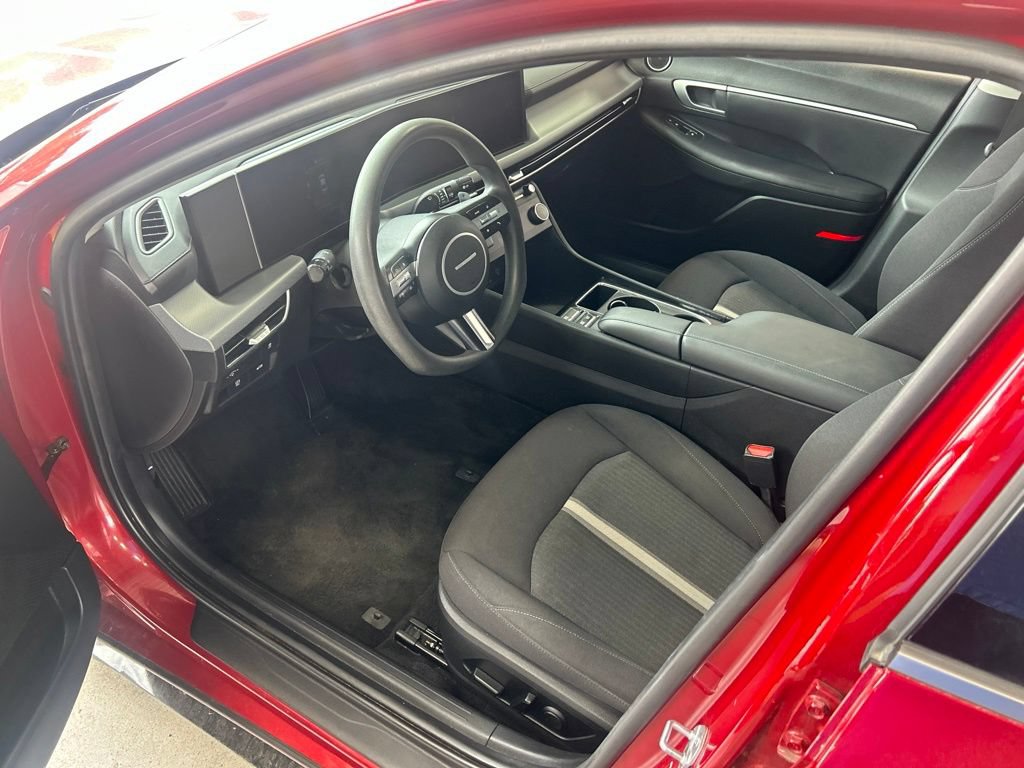 Used 2024 Hyundai Sonata SEL FWD image 3