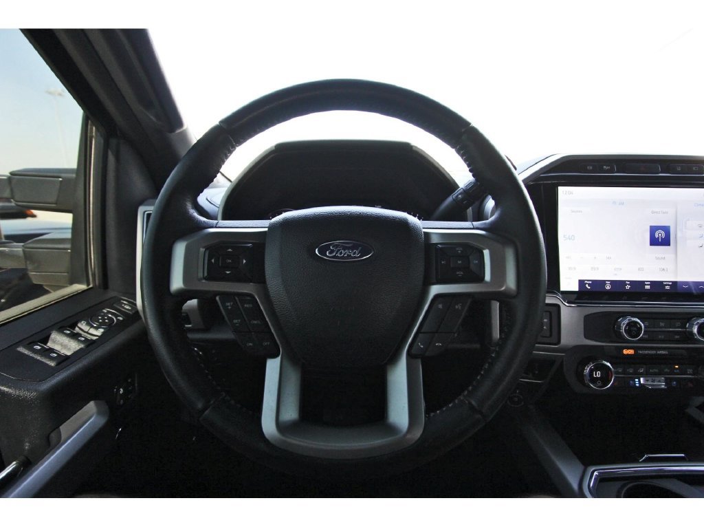 Used 2022 Ford F250 Lariat w/ Lariat Ultimate Package AWD/4WD image 14
