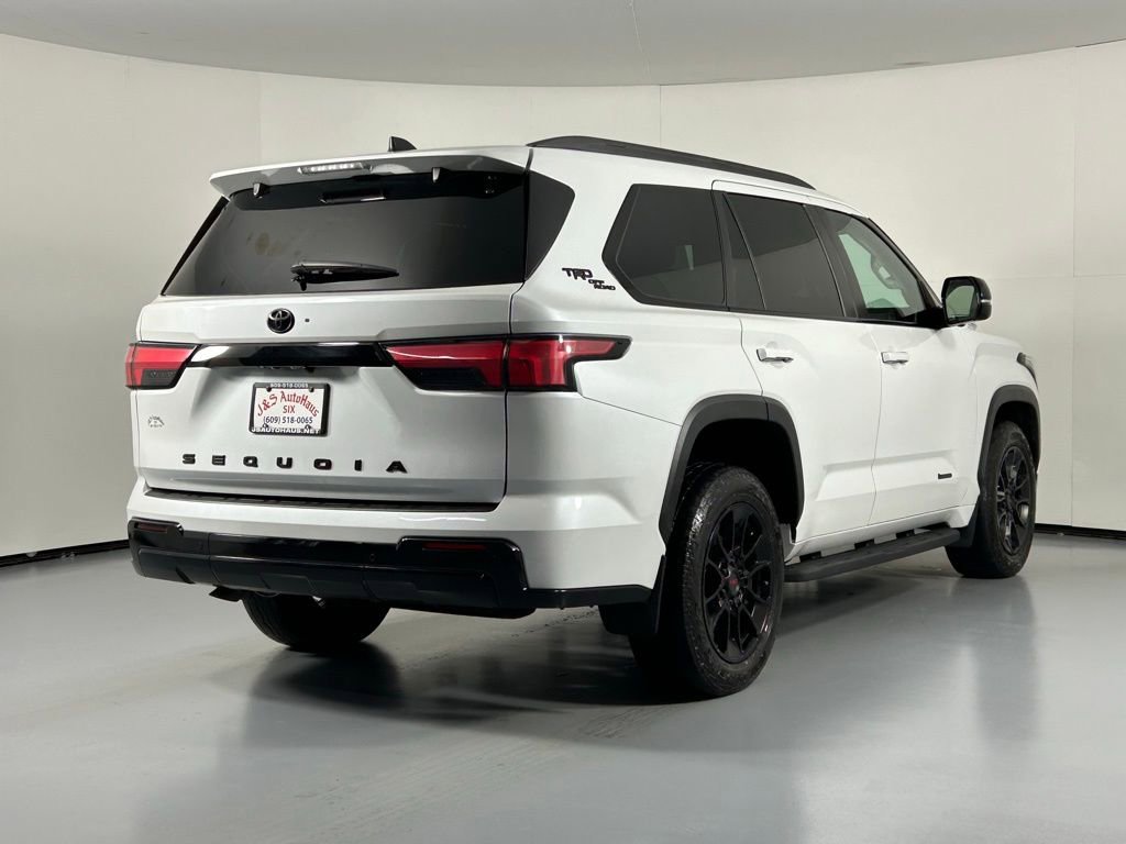 Used 2024 Toyota Sequoia Limited image 7