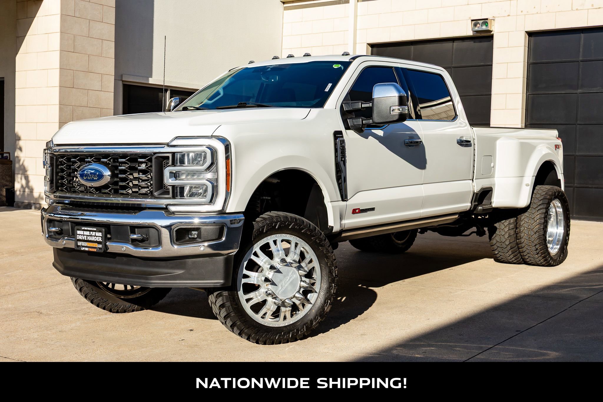 Used 2023 Ford F350 Lariat w/ Lariat Ultimate Package image 4