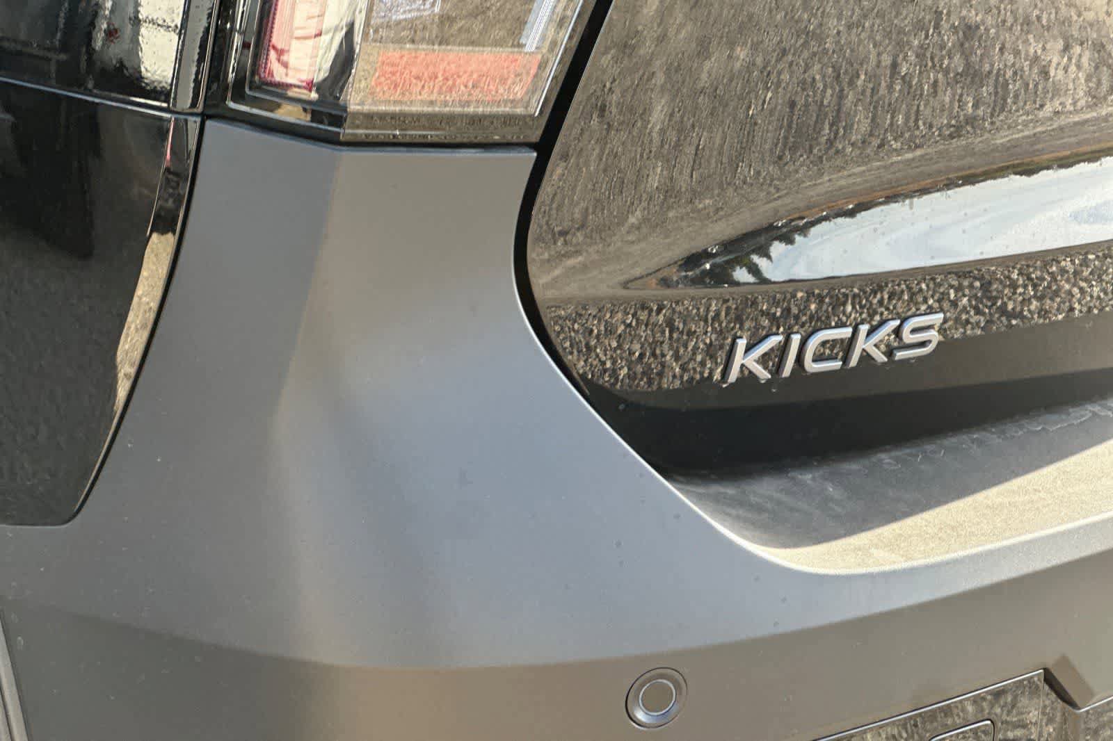 New 2026 Nissan Kicks SV FWD image 29