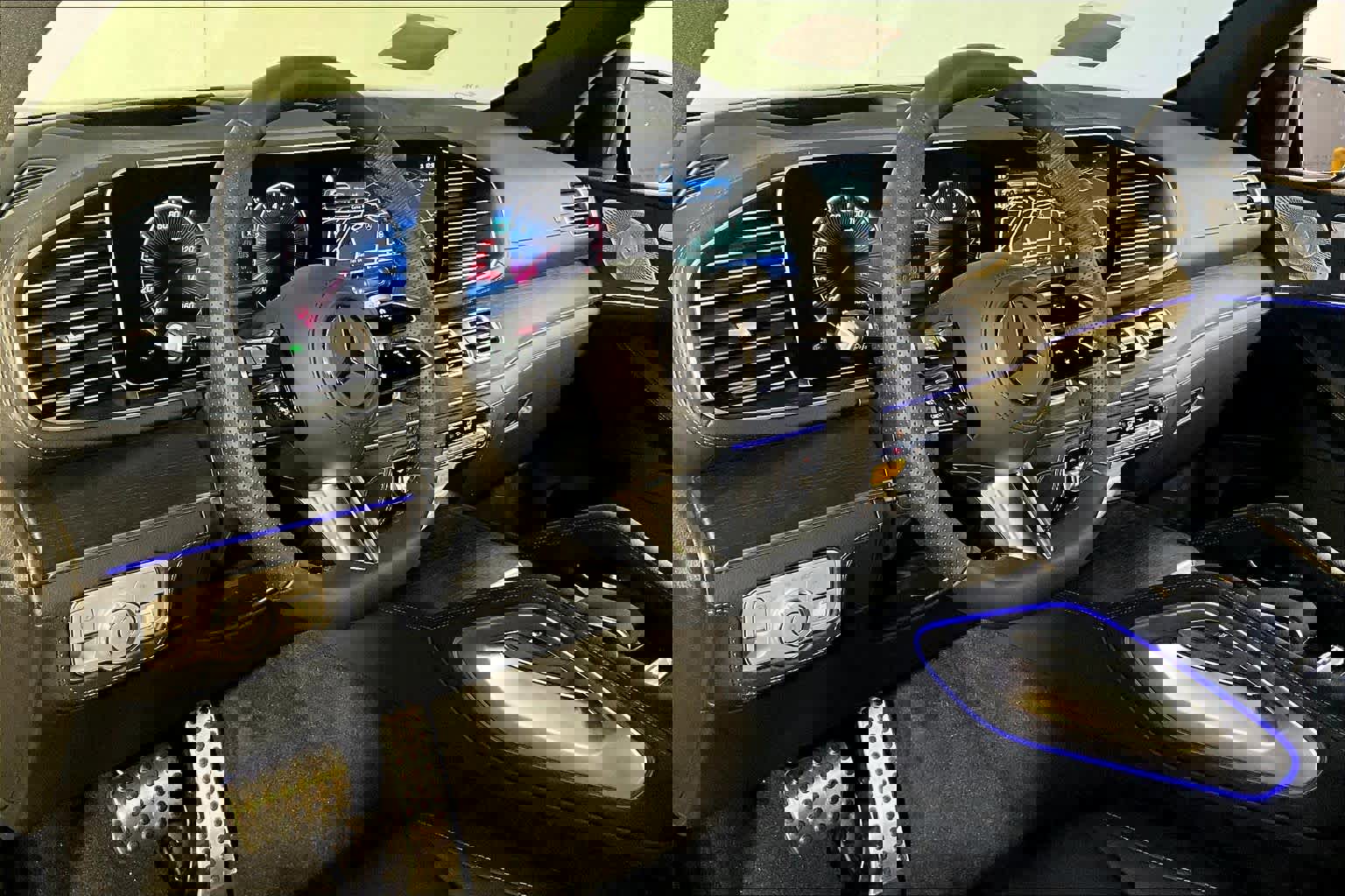 New 2026 Mercedes-Benz GLS 450 4MATIC image 9