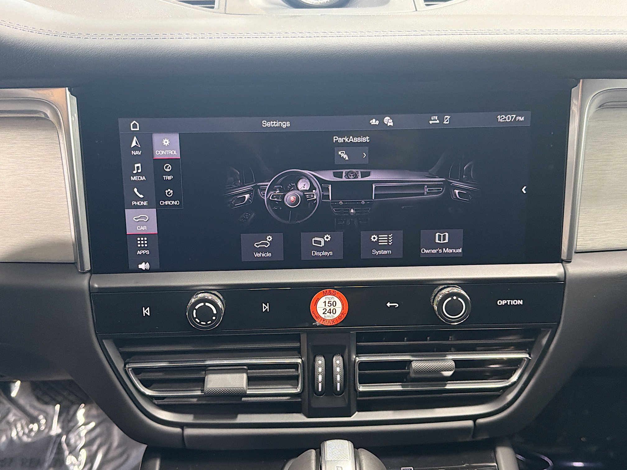 Used 2025 Porsche Macan S image 29