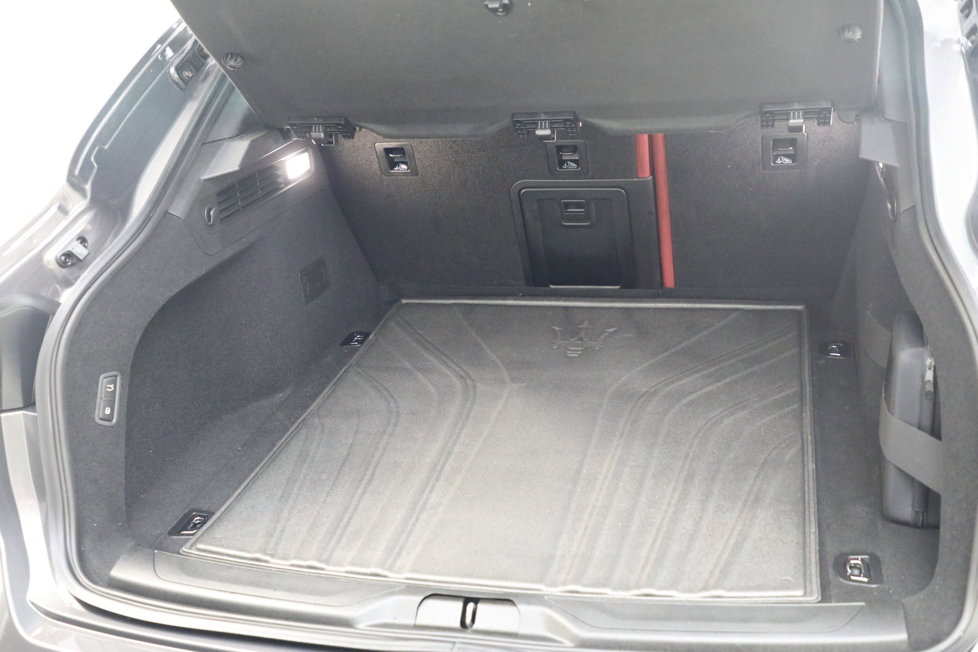 Certified 2022 Maserati Levante GT image 22