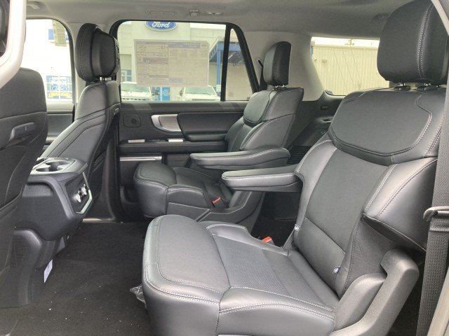 New 2026 Ford Expedition Max Platinum w/ Driver's Package AWD/4WD image 25