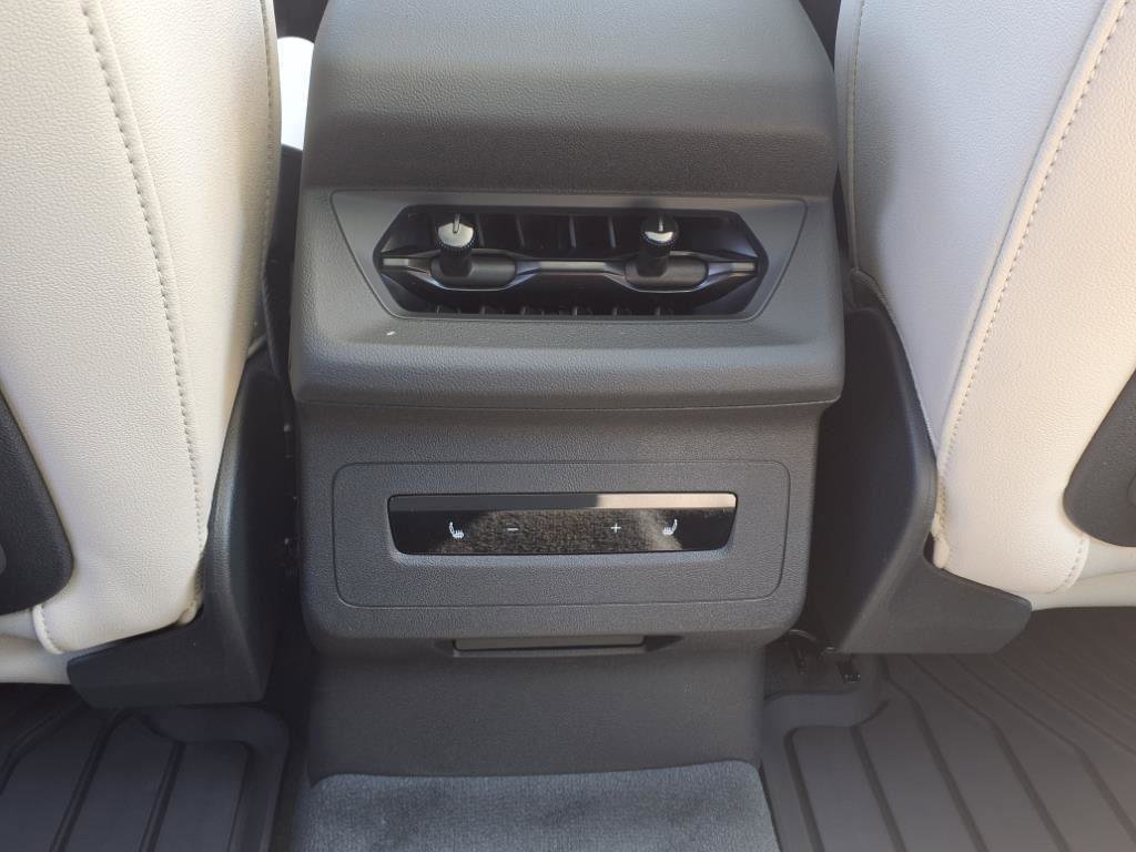 New 2025 Audi A6 e-tron Premium Plus RWD image 9
