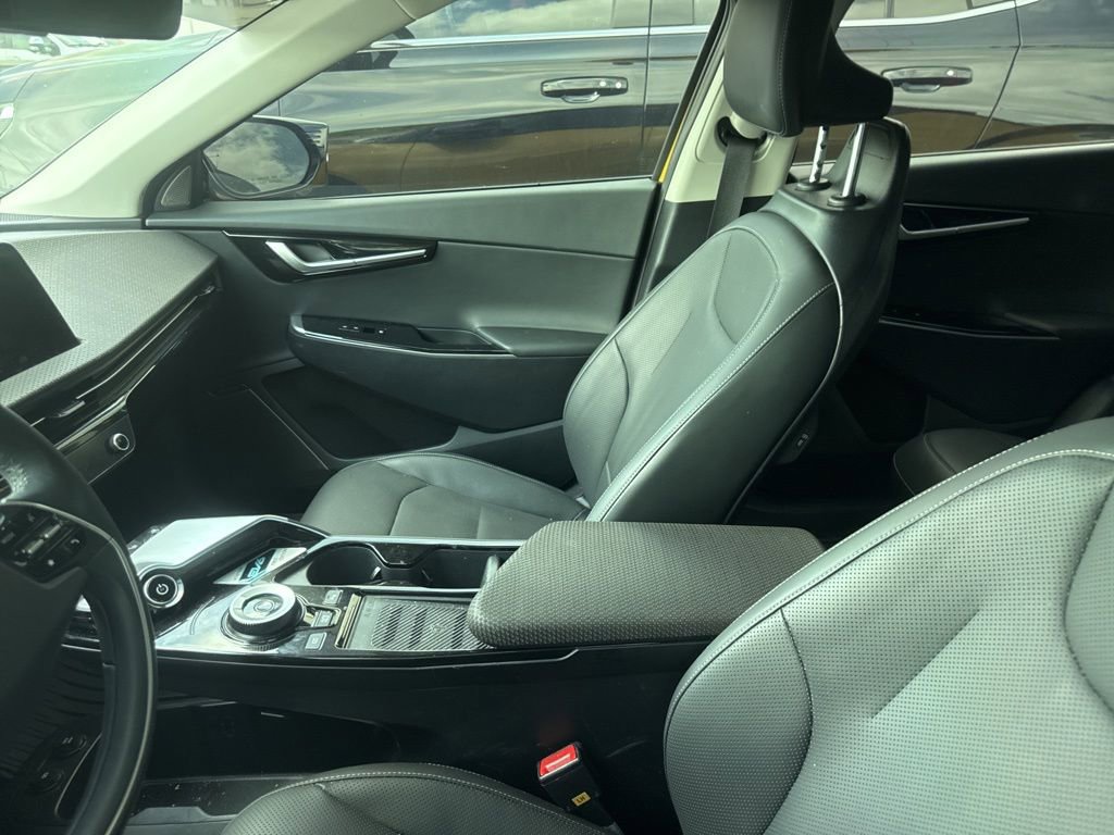 Used 2022 Kia EV6 GT-Line w/ First Edition Package image 21
