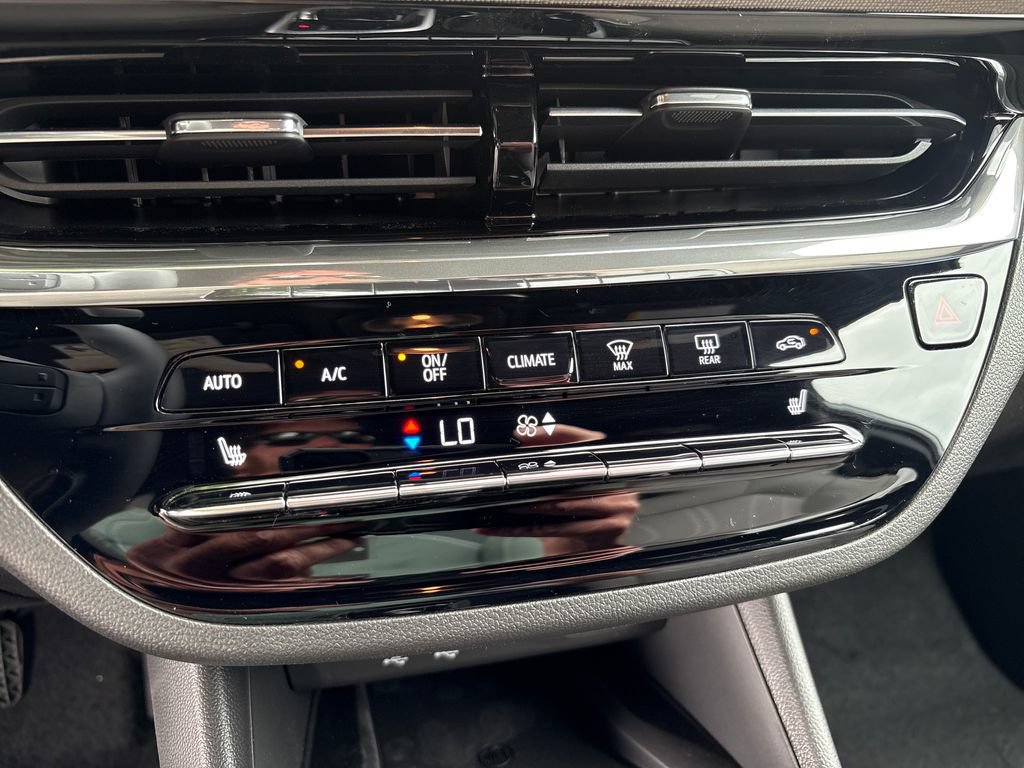 New 2026 Buick Envista Avenir FWD image 21