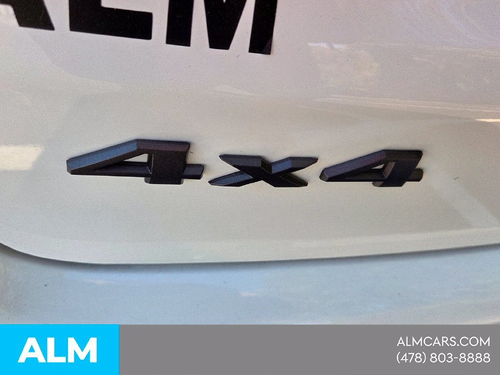 Used 2026 Jeep Compass Latitude AWD/4WD image 11