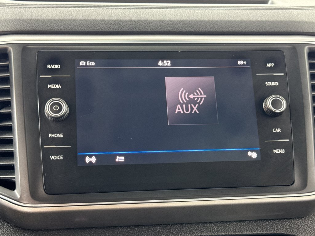 Used 2018 Volkswagen Atlas SE w/ R-Line Package AWD/4WD image 29