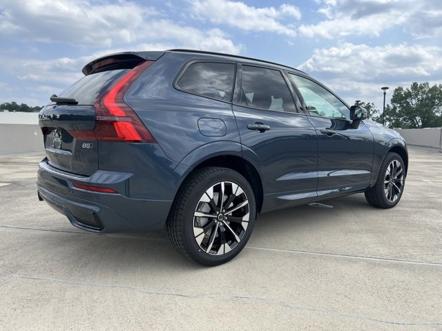 New 2026 Volvo XC60 B5 Plus w/ Protection Package Premier image 7