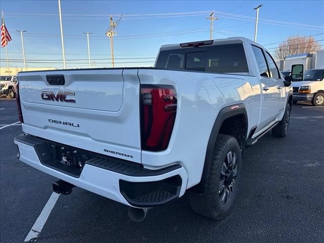 New 2026 GMC Sierra 2500 Denali w/ Denali Reserve Package AWD/4WD image 11