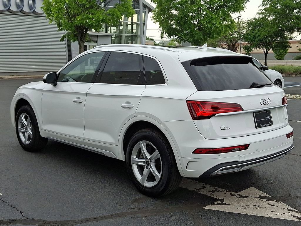 Used 2023 Audi Q5 2.0T Premium w/ Convenience Package AWD/4WD image 10