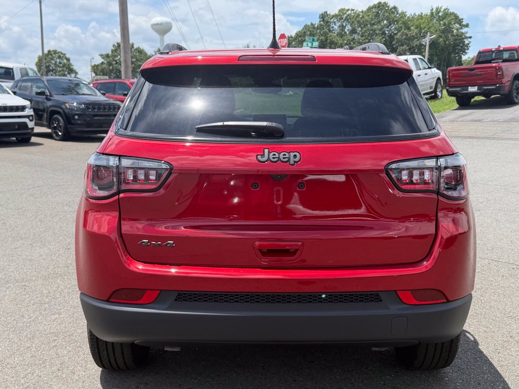 New 2026 Jeep Compass Latitude AWD/4WD image 4