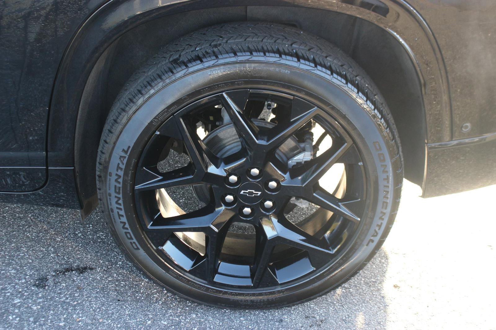 Used 2024 Chevrolet Traverse RS w/ LPO, Floor Liner Package image 40