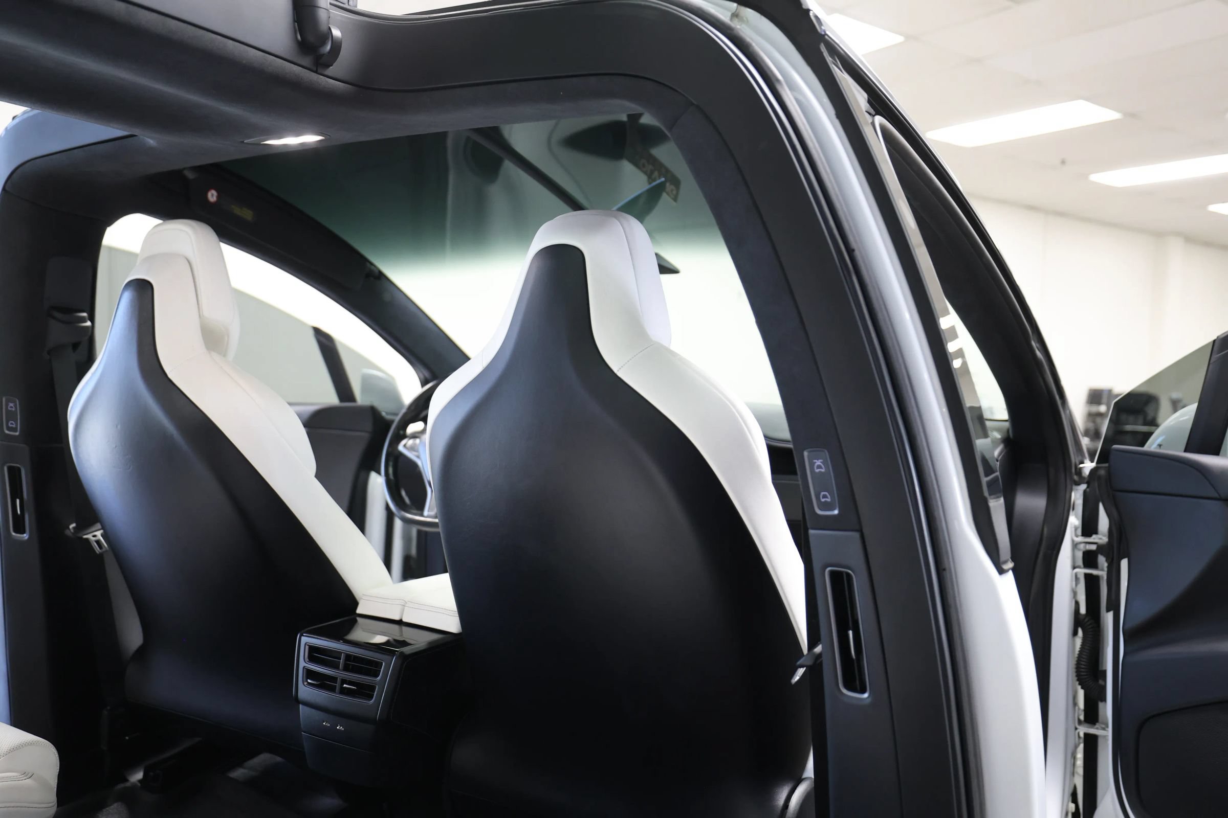 Used 2018 Tesla Model X P100D AWD/4WD image 41