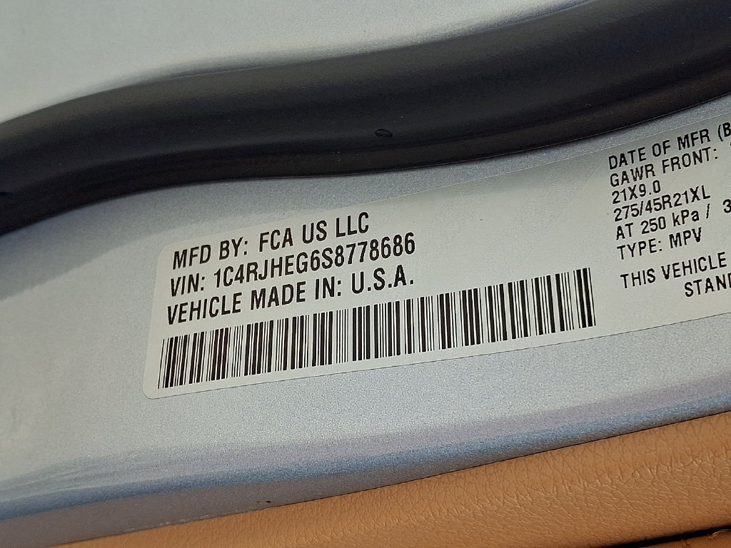 Certified 2025 Jeep Grand Cherokee Summit AWD/4WD image 27