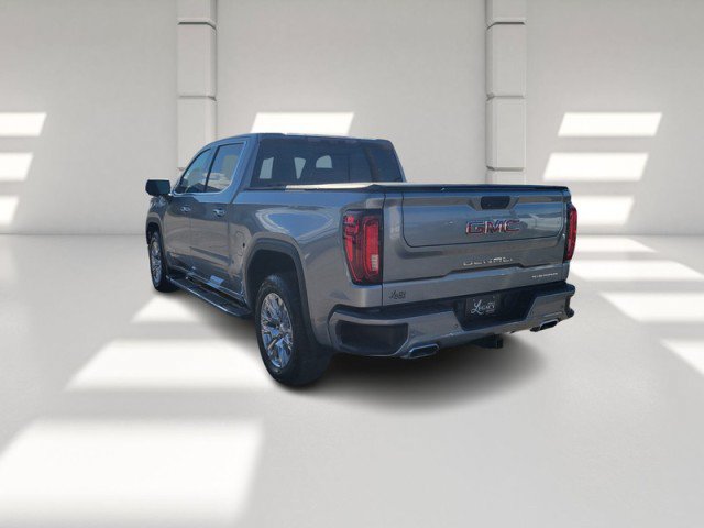 Used 2023 GMC Sierra 1500 Denali w/ Technology Package AWD/4WD image 5