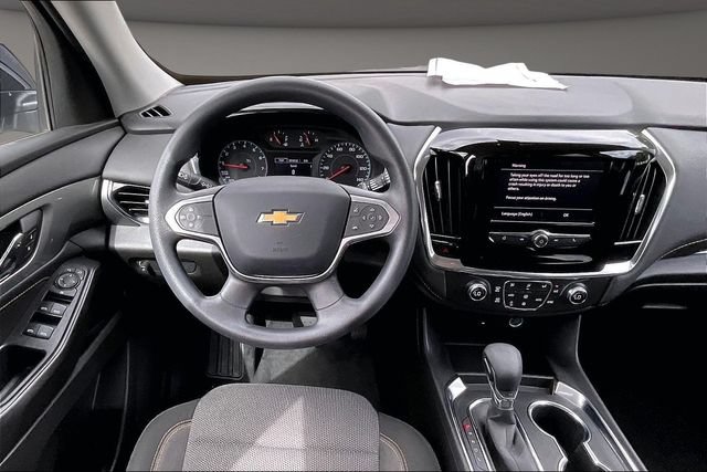 Used 2021 Chevrolet Traverse LS FWD image 5