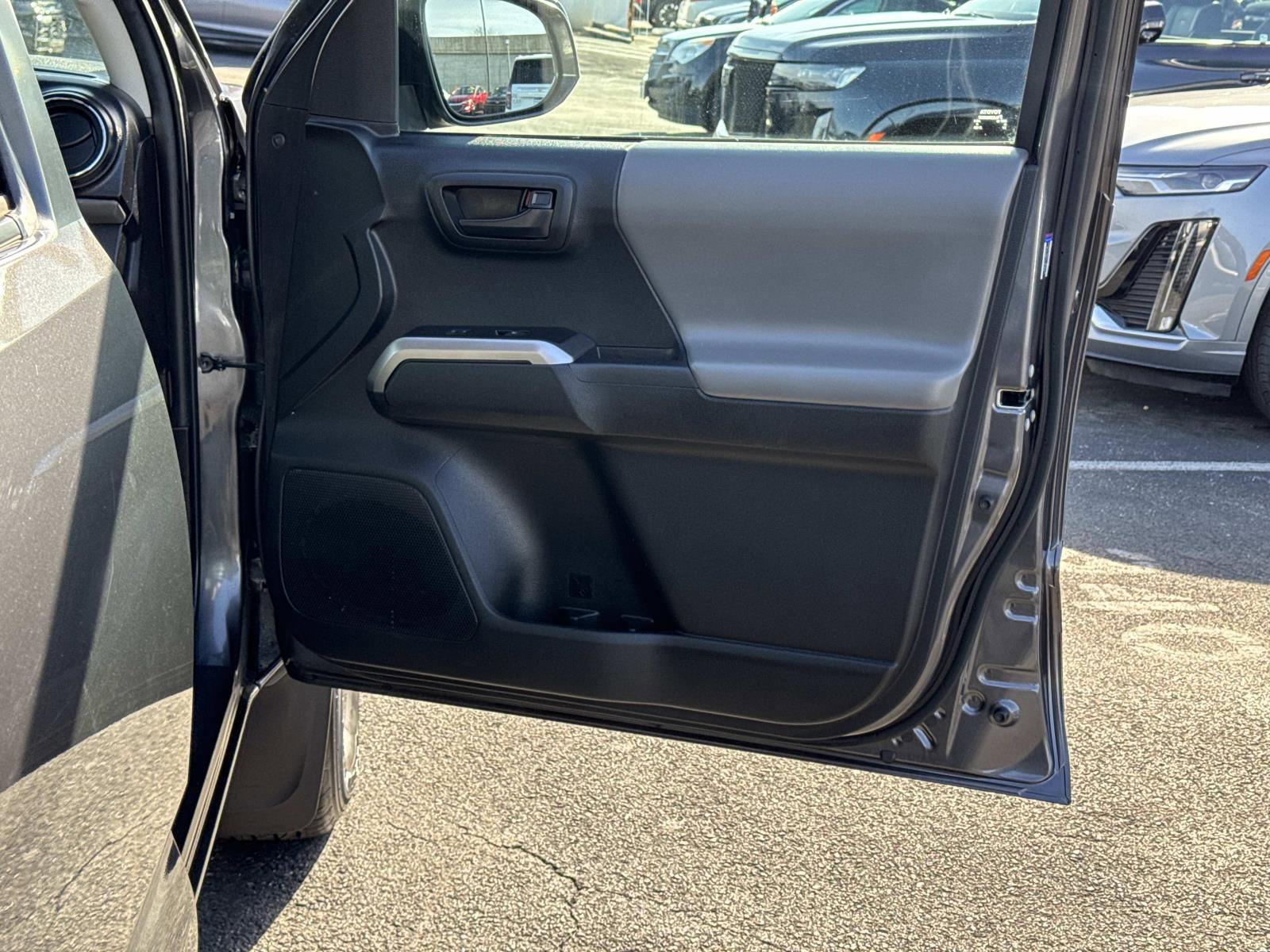 Used 2023 Toyota Tacoma SR5 w/ SR5 Appearance Package image 13