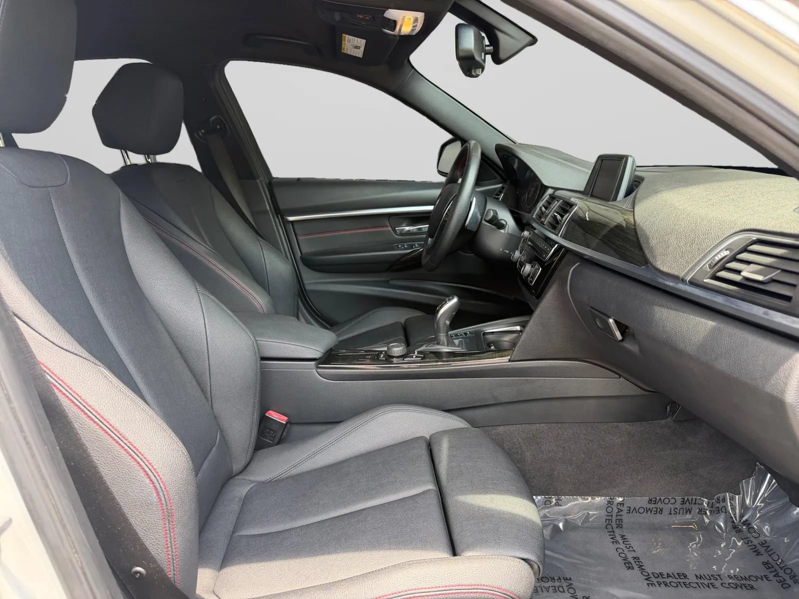 Used 2018 BMW 330i Sedan RWD image 32
