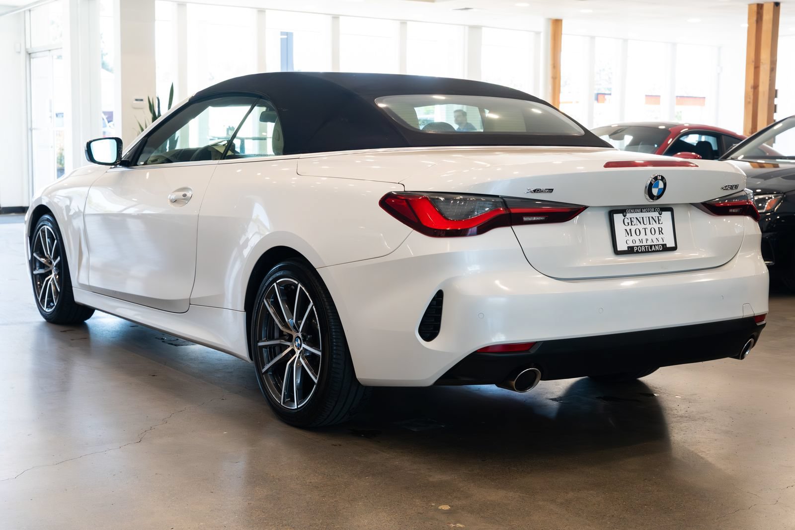 Used 2022 BMW 430i xDrive Convertible w/ Convenience Package AWD/4WD image 6