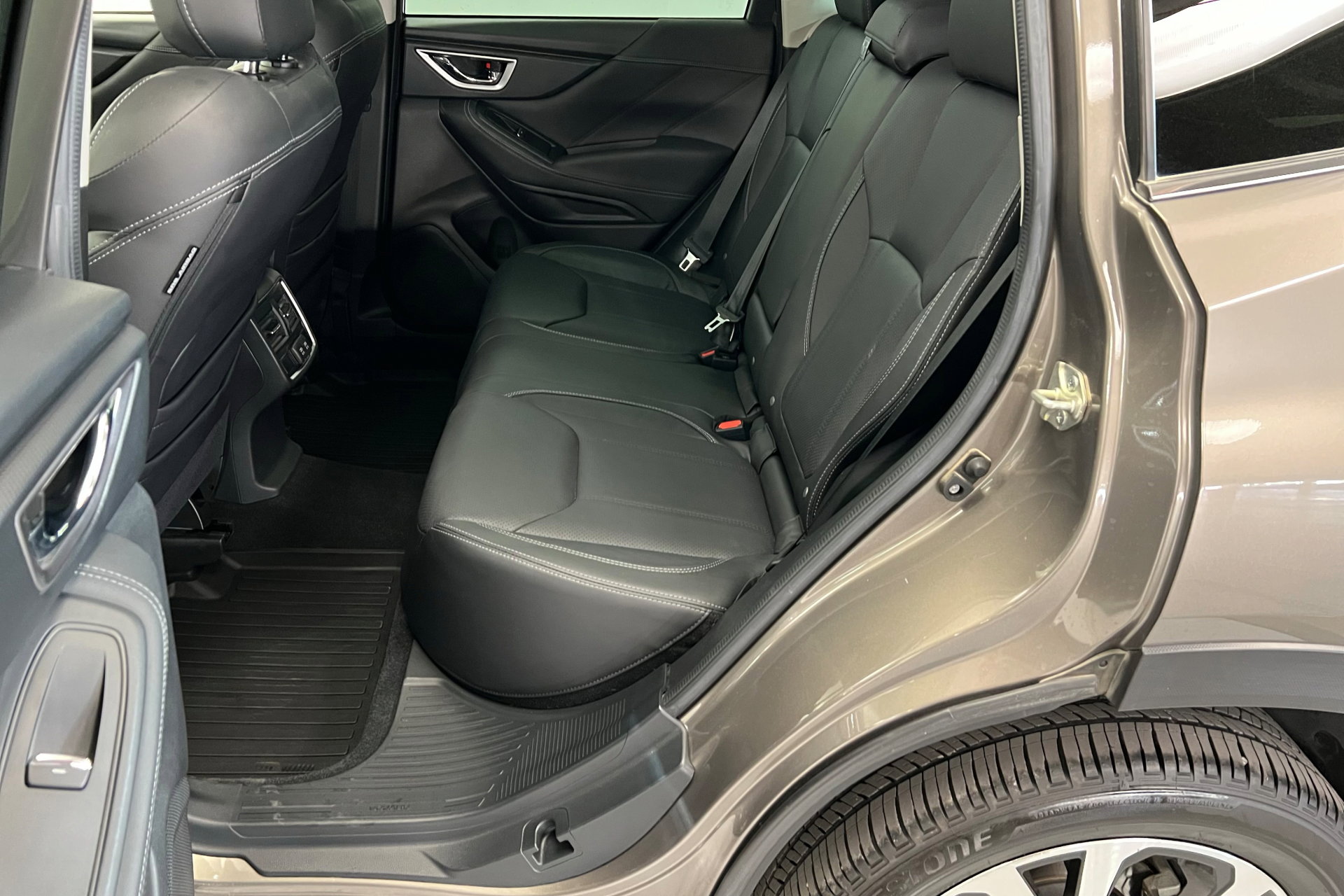 Used 2021 Subaru Forester Limited w/ Popular Package #3 image 23