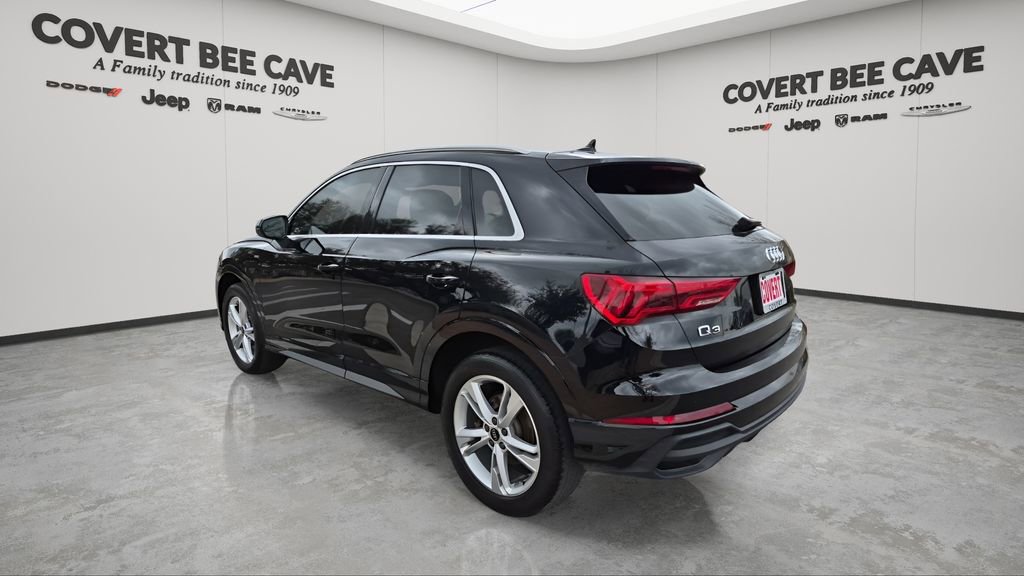 Used 2023 Audi Q3 2.0T Premium Plus w/ Premium Plus Package image 7