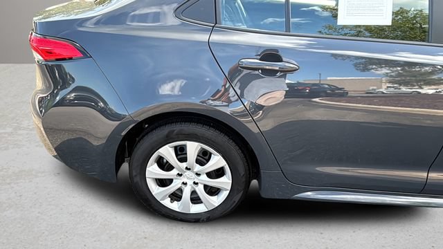 Used 2024 Toyota Corolla LE FWD image 33