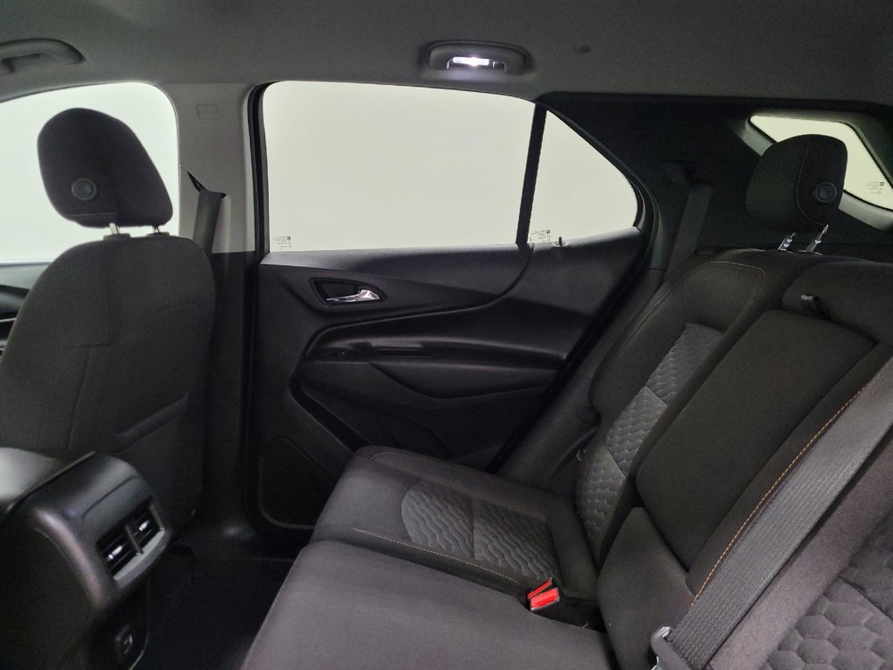 Used 2019 Chevrolet Equinox LT FWD image 18