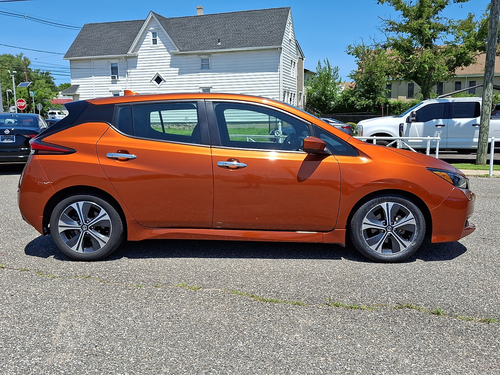 Certified 2021 Nissan Leaf SV FWD image 7