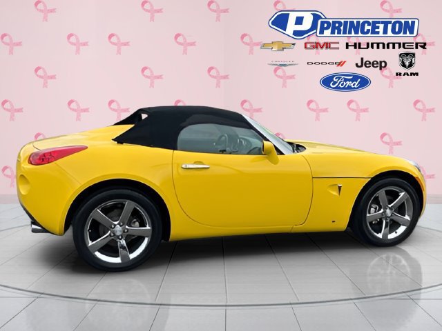 Used 2007 Pontiac Solstice Convertible w/ Premium Package RWD image 8